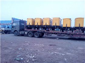 準(zhǔn)備發(fā)往黑龍江某農(nóng)場的移動(dòng)泵車