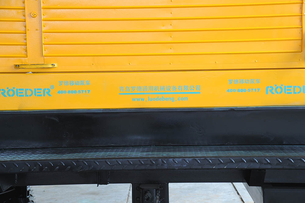 羅德移動泵車側(cè)面圖 羅德移動泵車側(cè)面圖